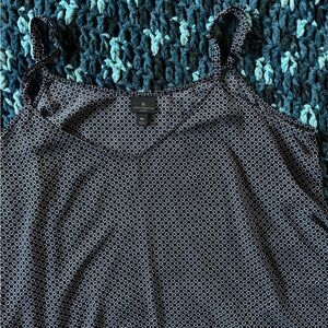 Worthington White and Blue Sleeveless Camisole Top